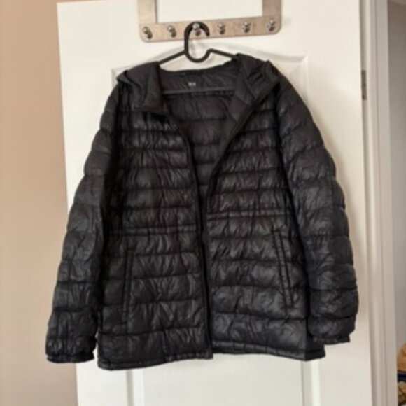 Uniqlo wind jacket - Picture 6 of 6